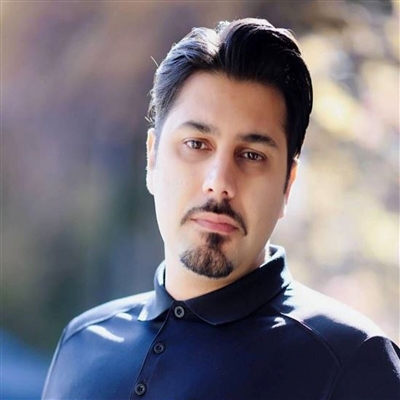 بیوگرافی احسان خواجه امیری