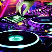 دانلود ریمیکس دور دور ۵ از آب و آتش 